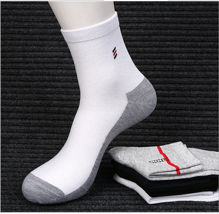 Men's Cotton Moisture Wicking Extra Heavy Cushion Crew Thermal Socks