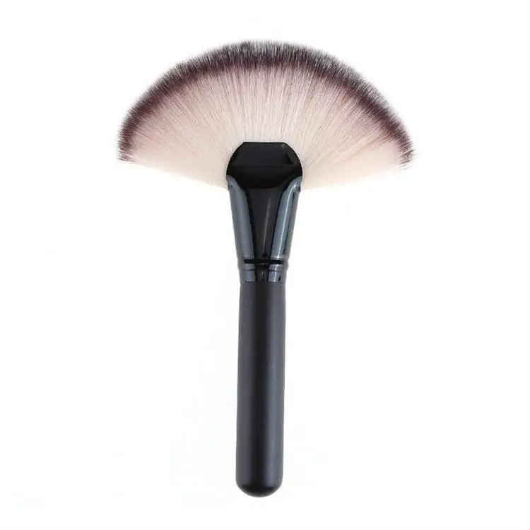 blush brush.jpg