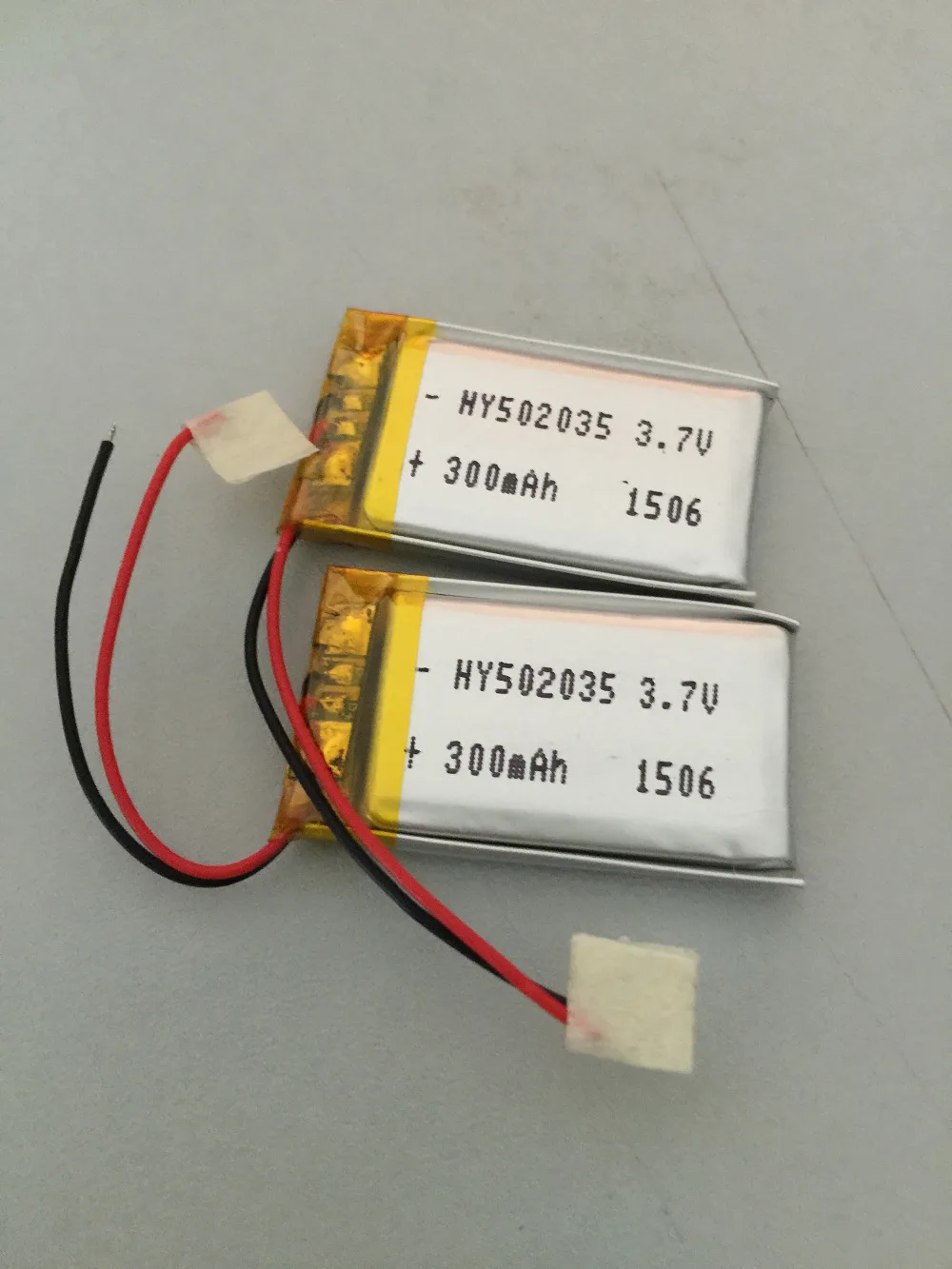 Factory Price 502035 3.7v 300 Mah Li-polymer Battery - Buy 3.7v 300 Mah ...