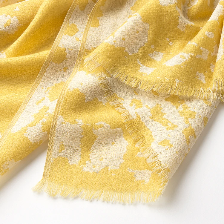 Jacquard Wool Scarf40+