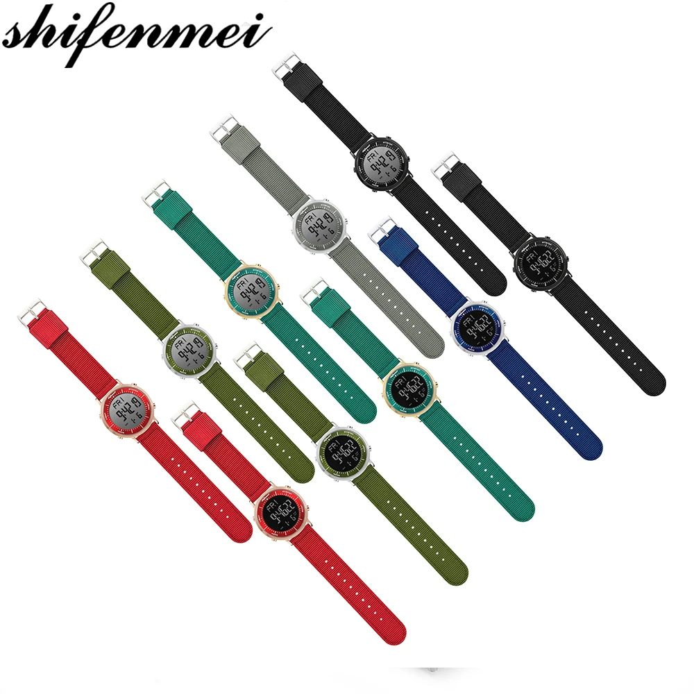 Digital watch (1).jpg