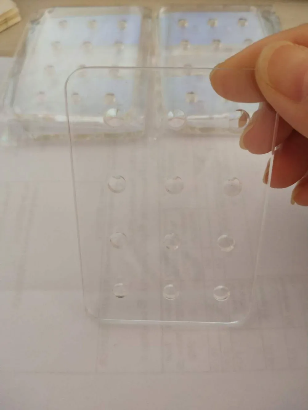 Hot Selling 12 Holes Acrylic Glue Tray For Eyelash Extension Lash Glue