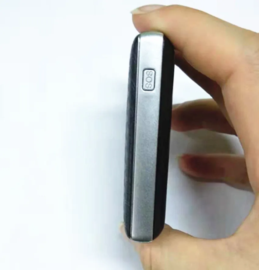 Bag Suitcase Tracker With Long Standby Time Luggage Gps Tracking Device