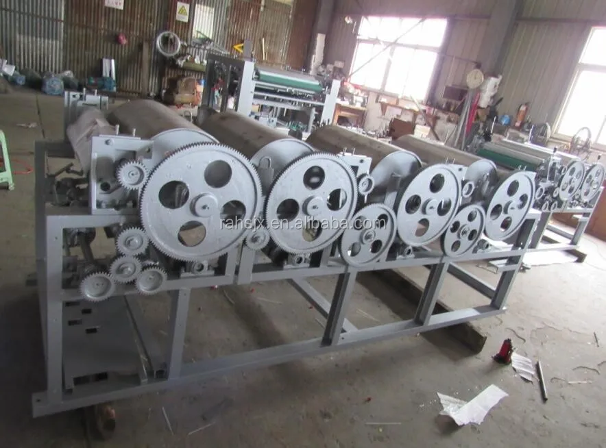 4 colors printing machine.jpg
