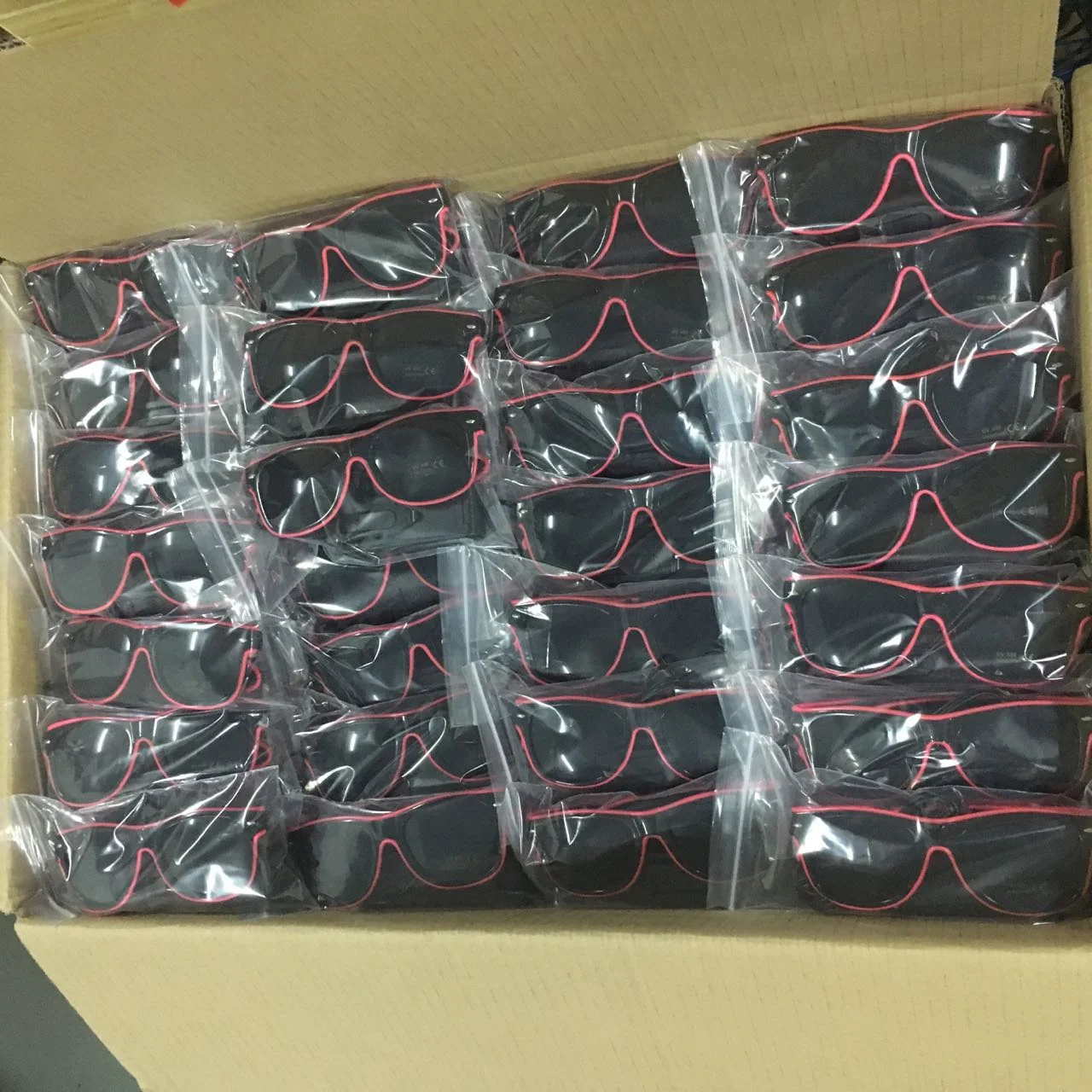 Cheap price light up flashing drinking glasses for party 