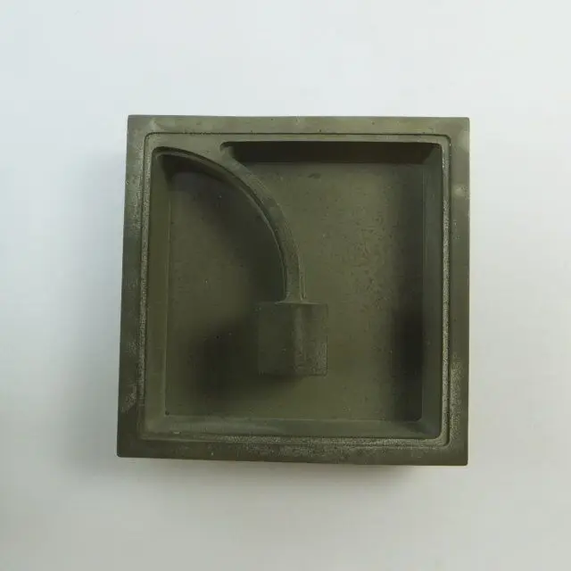 flower planter mould 4.jpg