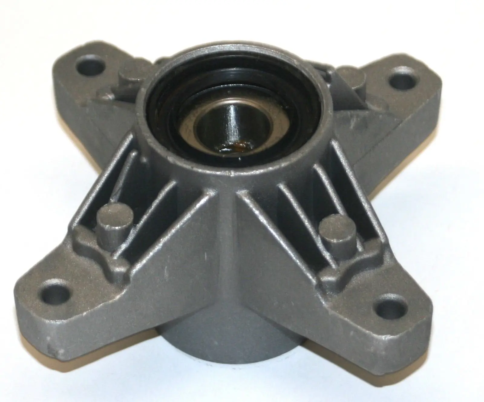 Lawnmowers Parts & Accessories NEW Spindle assy replaces Cub Cadet Nos. 618-3129C, 918-3129C, 918-04394 & 918-04426 SHIP FROM USA