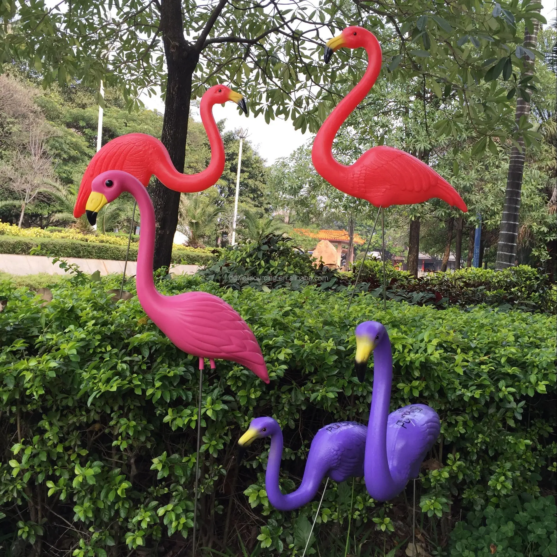 flamingos plastic yard ornaments