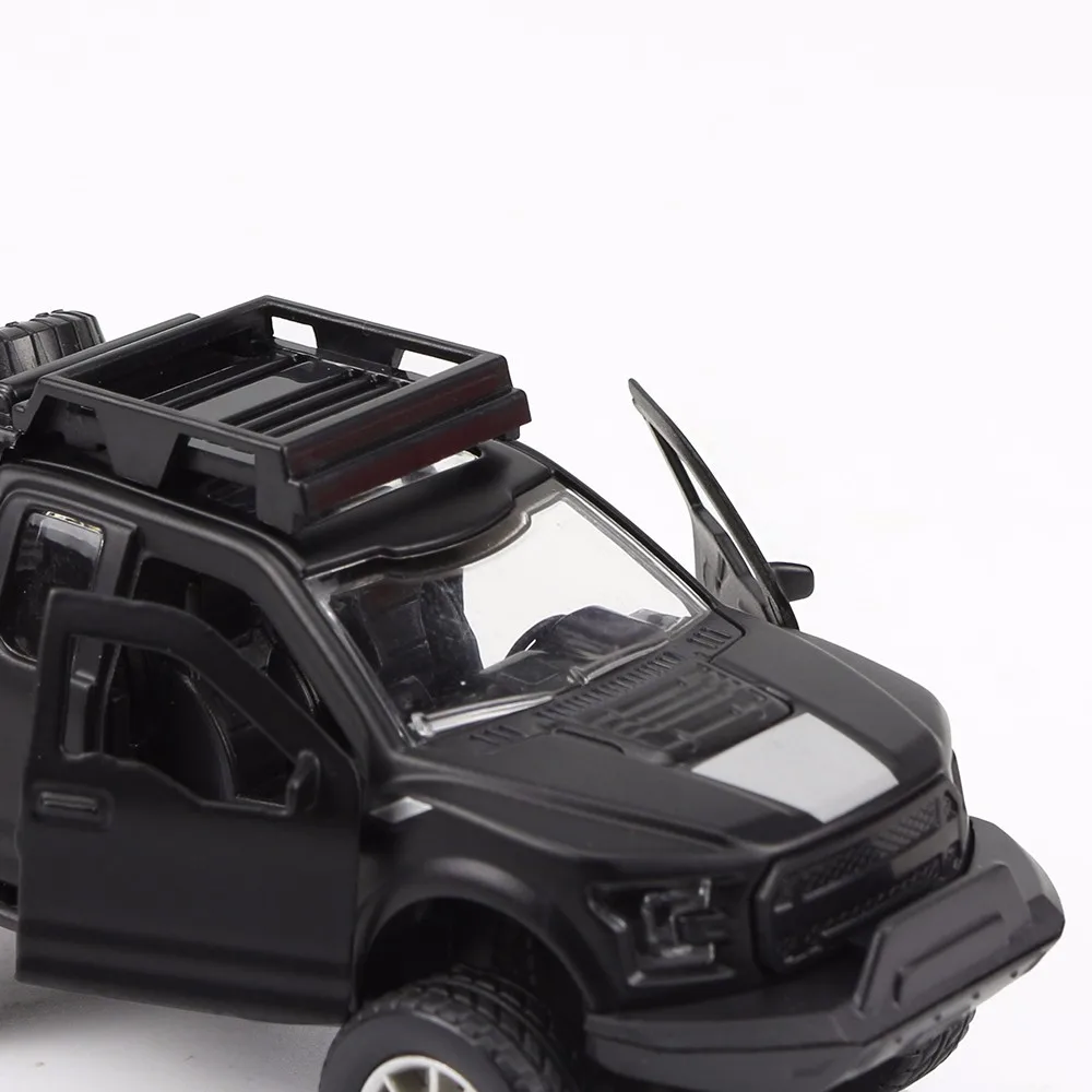 132 Scale Small Diecast Toys Metal Handmade Model Cars With Opening