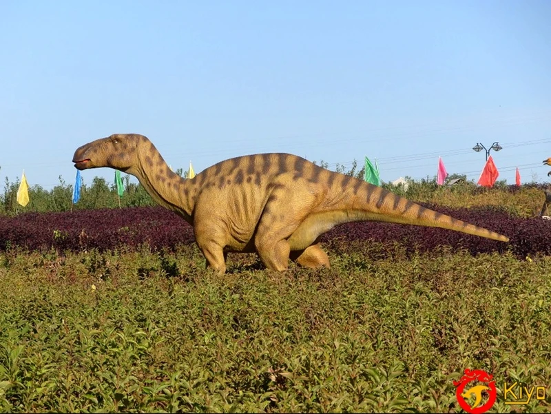 Hiburan Animatronik Dinosaurus Iguanodon 6 Meters Panjang Taman Gambar