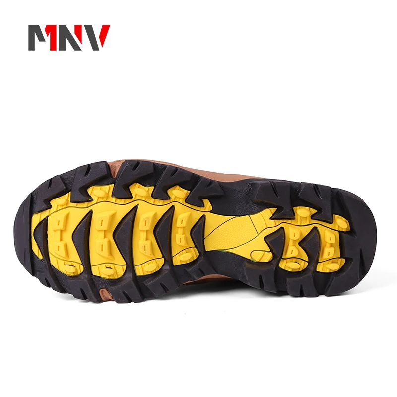 Trekking Shoes