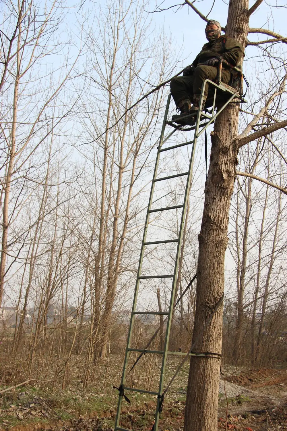 Height to shooting rail: 15. hunting tree stands/wholesale hunting ladder s...