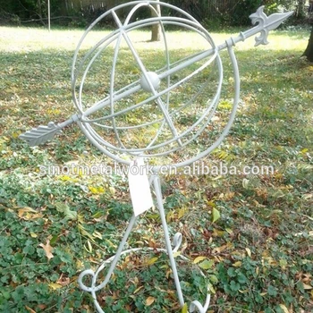 Garden Decoration Iron Arts Luxury White Metal Gardena Spherical Obelisk Wrought Round Obelisks