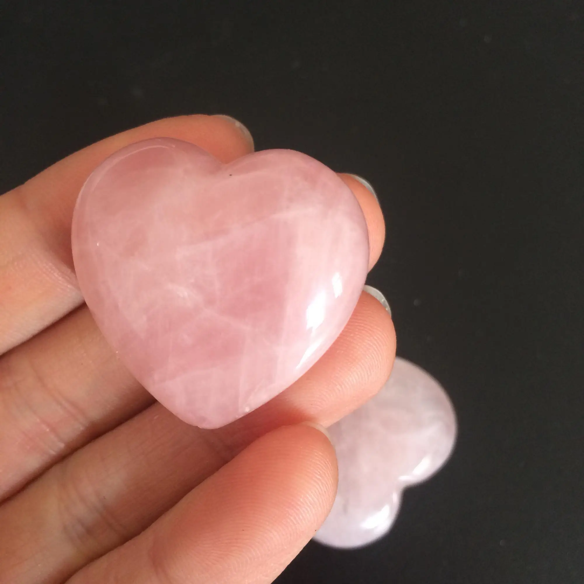 批发天然玫瑰石英水晶小心/粉红色石英心礼物