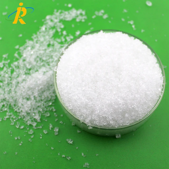 calcium nitrate with 4 water molecules