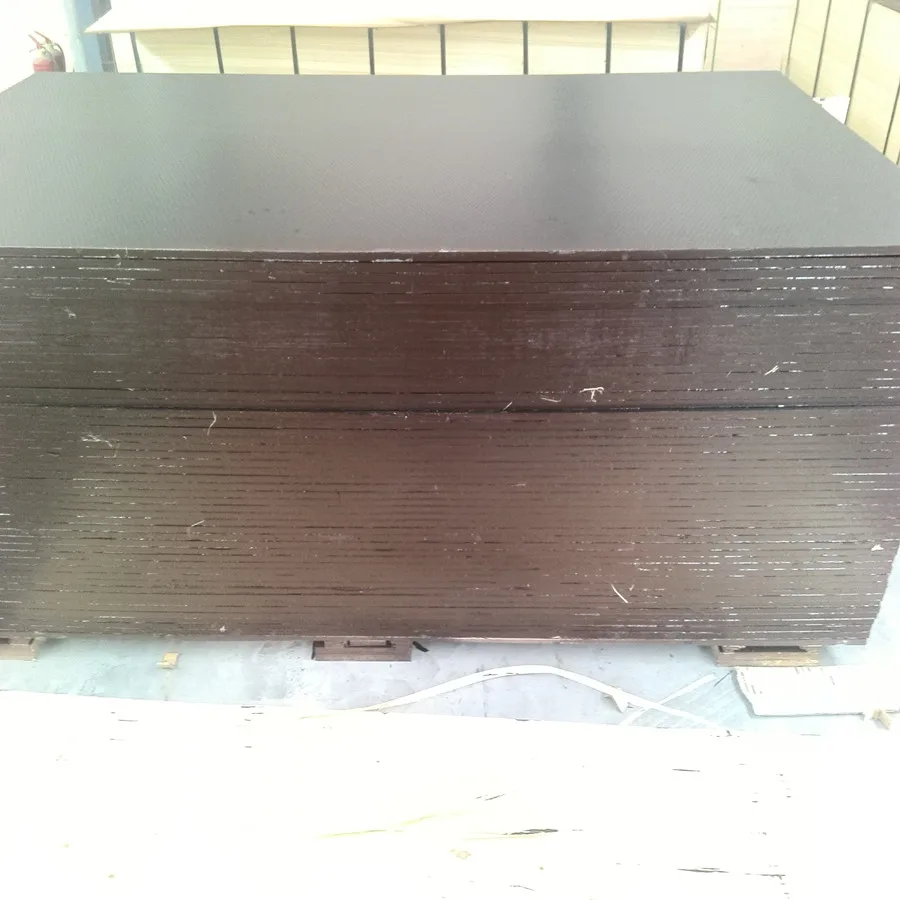 12mm nonslip black film faced shuttering plywood