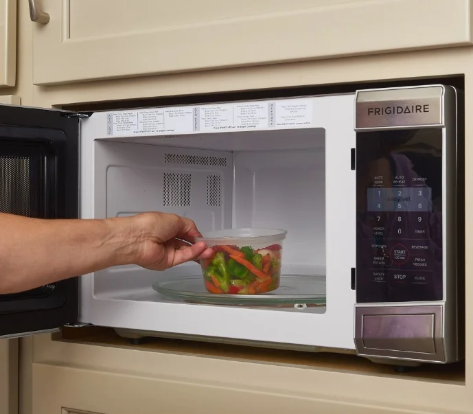 microwaveable container.png