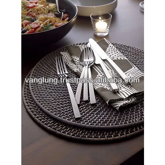 rattan-placemat 4.jpg