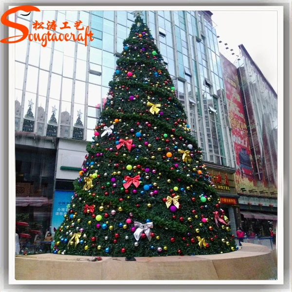 artificial xmas trees with lights