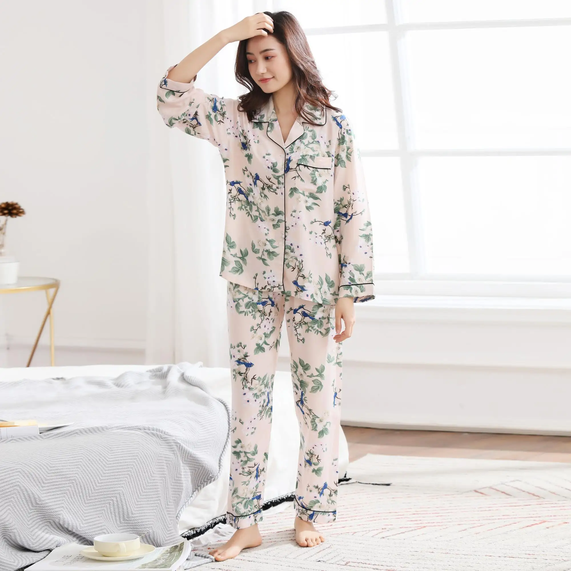 Yanman Wholesale Women Floral Printed Nighty Sleepwear Charming 2 Piece Mature Breathable Cotton