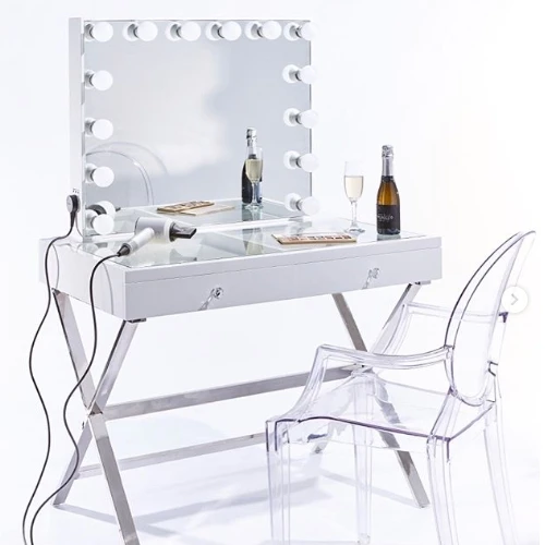 Latest Design Hollywood Makeup Table With Vanity Lighted Mirror