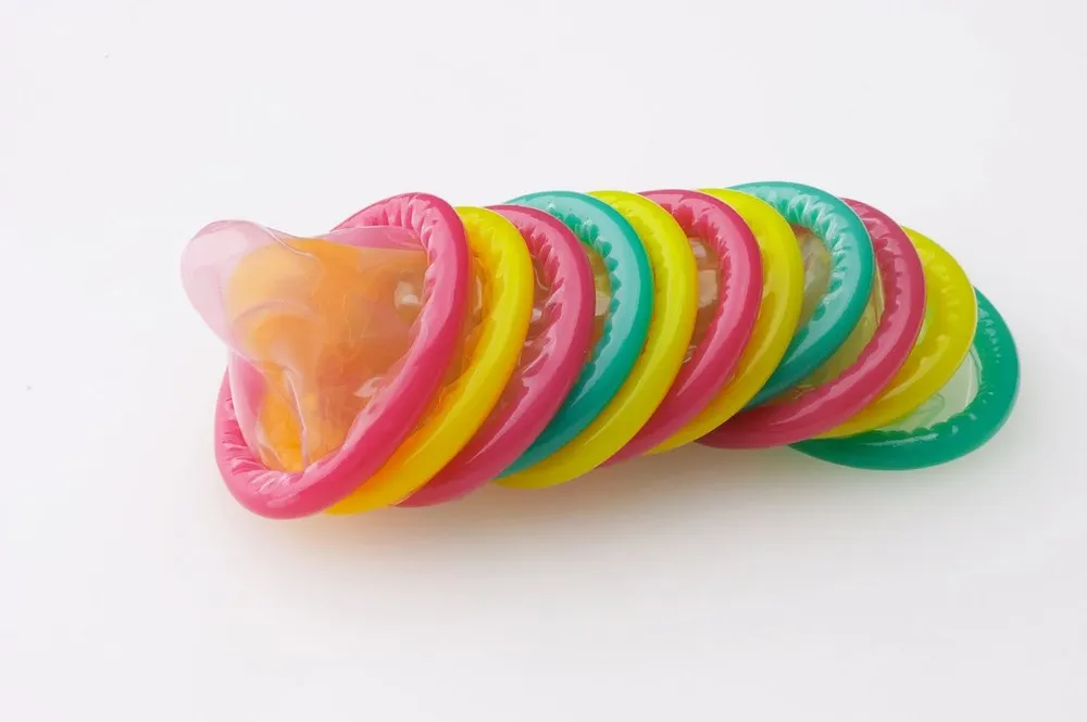 Big Dotted Condom Natural Latex Rubber Condom Manufacturer In Malaysia