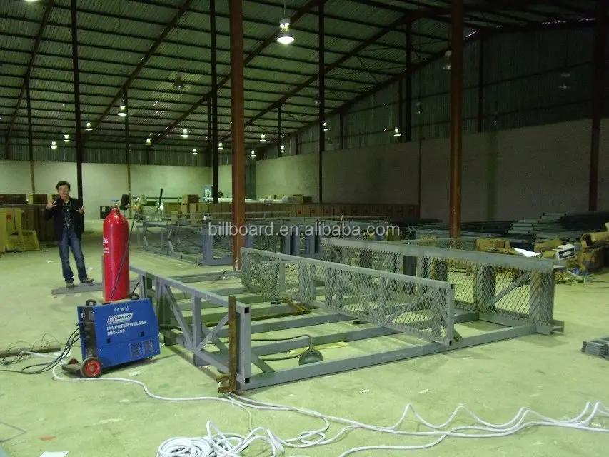LED display billboard installing4