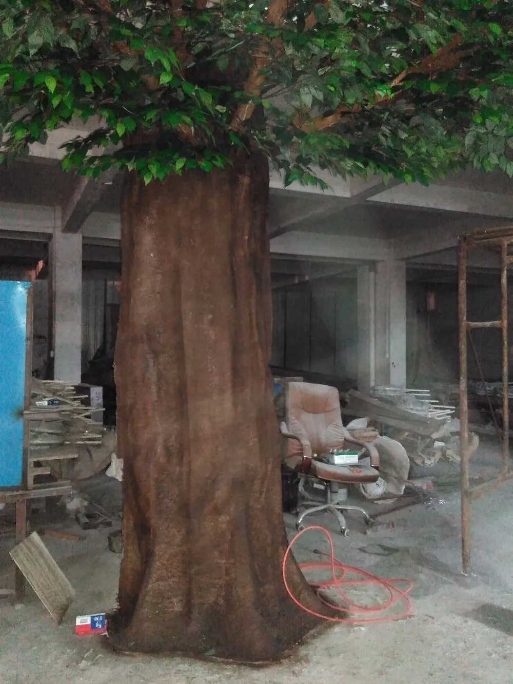 Stby43 Half Tree Leaning Against The Wall Decorative Trees Artificial Ficus Tree Fiberglass For