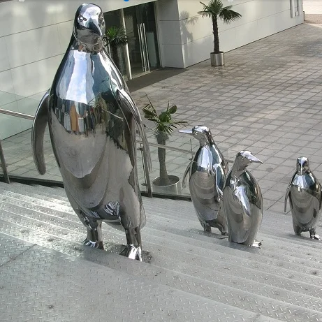 Stainless steel animal penguin sculpture for outdoor decoration