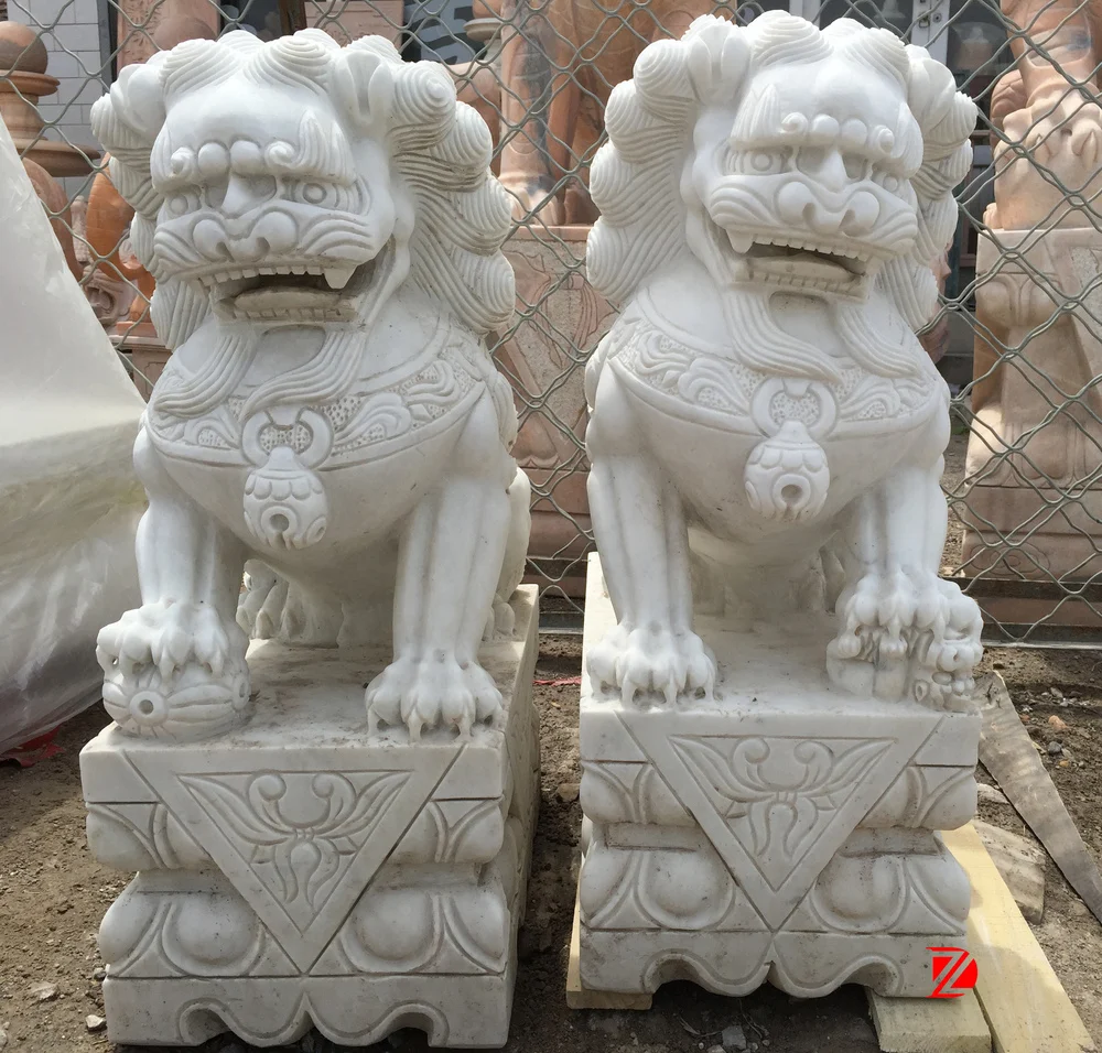 white foo dog statues