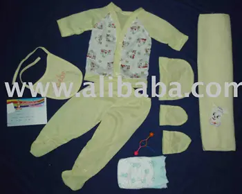 first baby clothes set