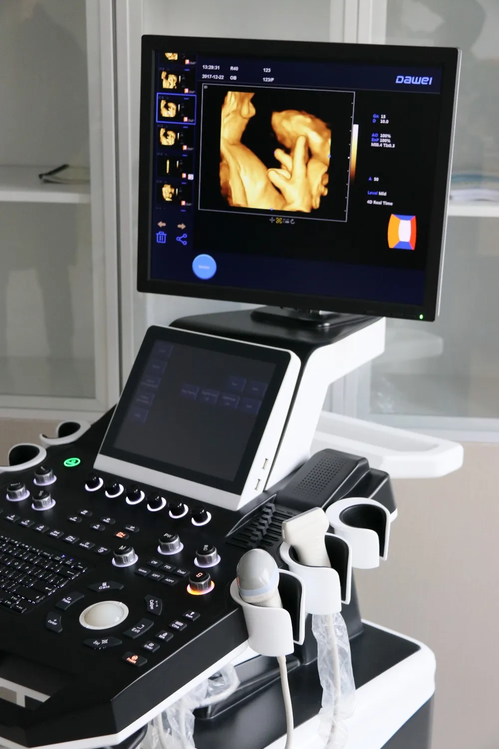 2018 Dawei New Launch Advanced Cardiac Machine 4d Ultrasound Machine