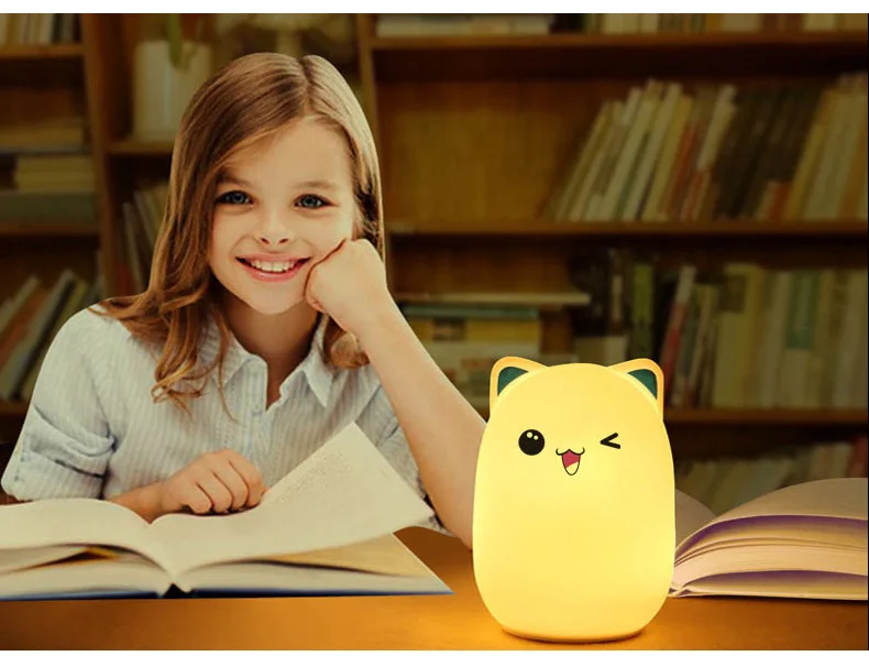 Cute bear animal shaped night light for children led silicone lamp With color changing and rechageable battery
