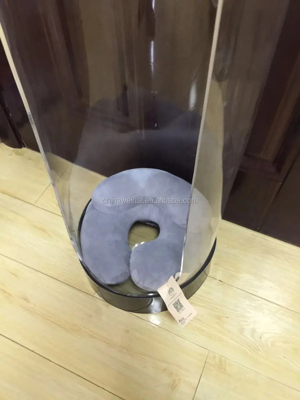 U Shape Floor Standing Acrylic Pillow Display Stand Buy Pillow