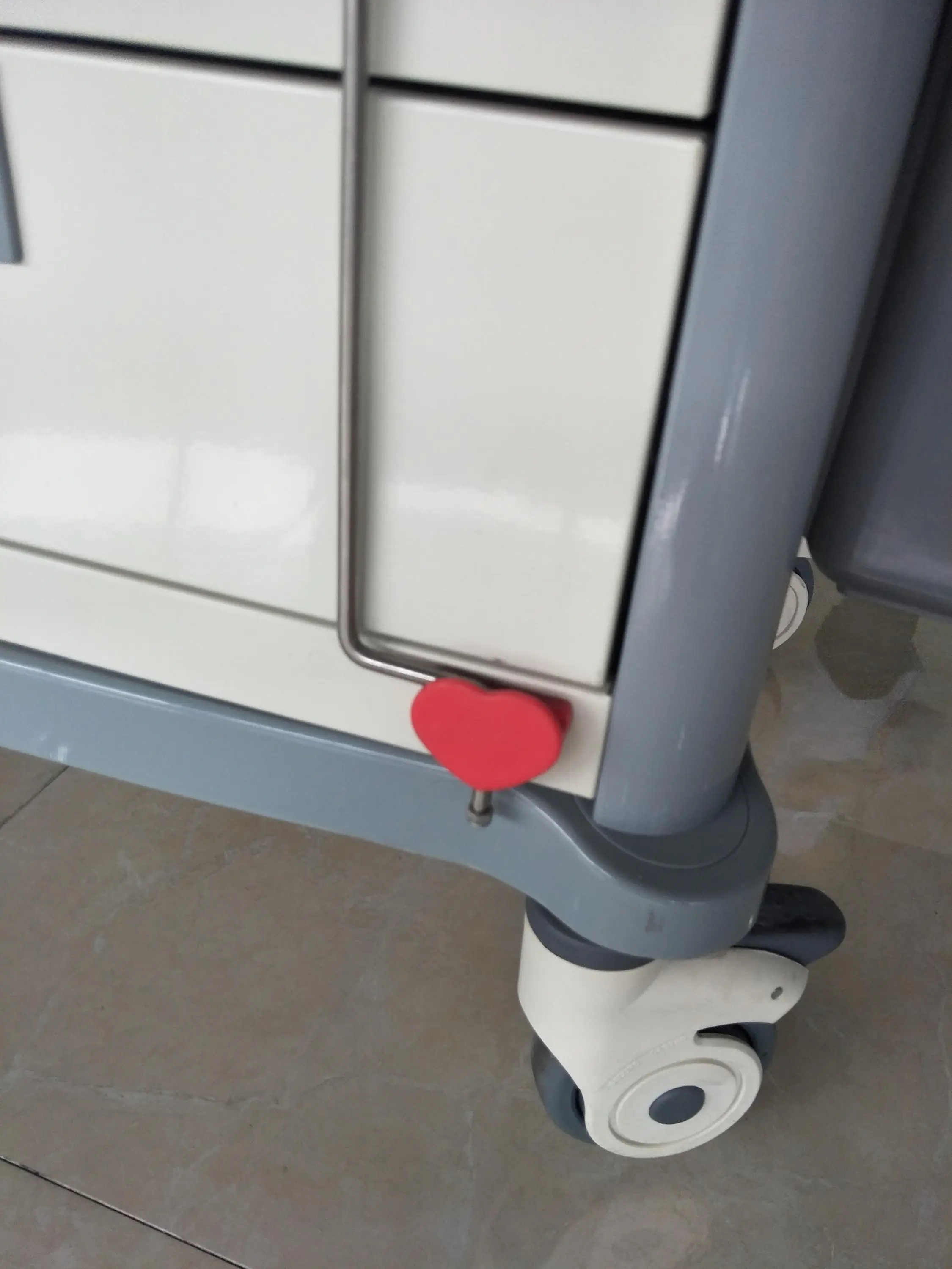 MAT-4 medical anesthesia trolley with drawer