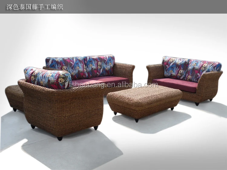 Foshan Manufacturer New Modern Fashion Trendy Elegant godrej chinioti Wooden Sofa Set Designs with and without arm