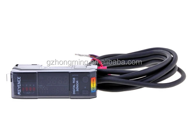 Keyence CZ-V21 digital RGB color sensor amplifier unit NPN