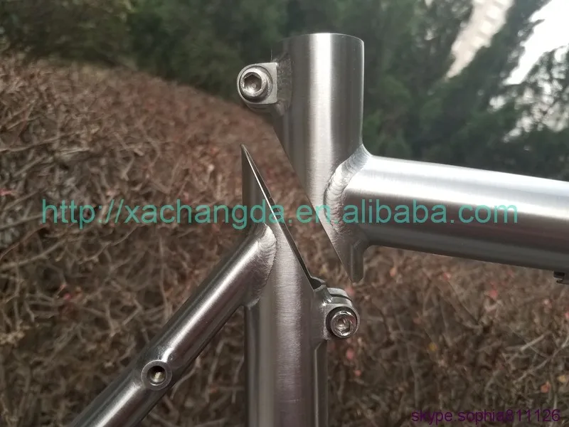 custom titanium road bike