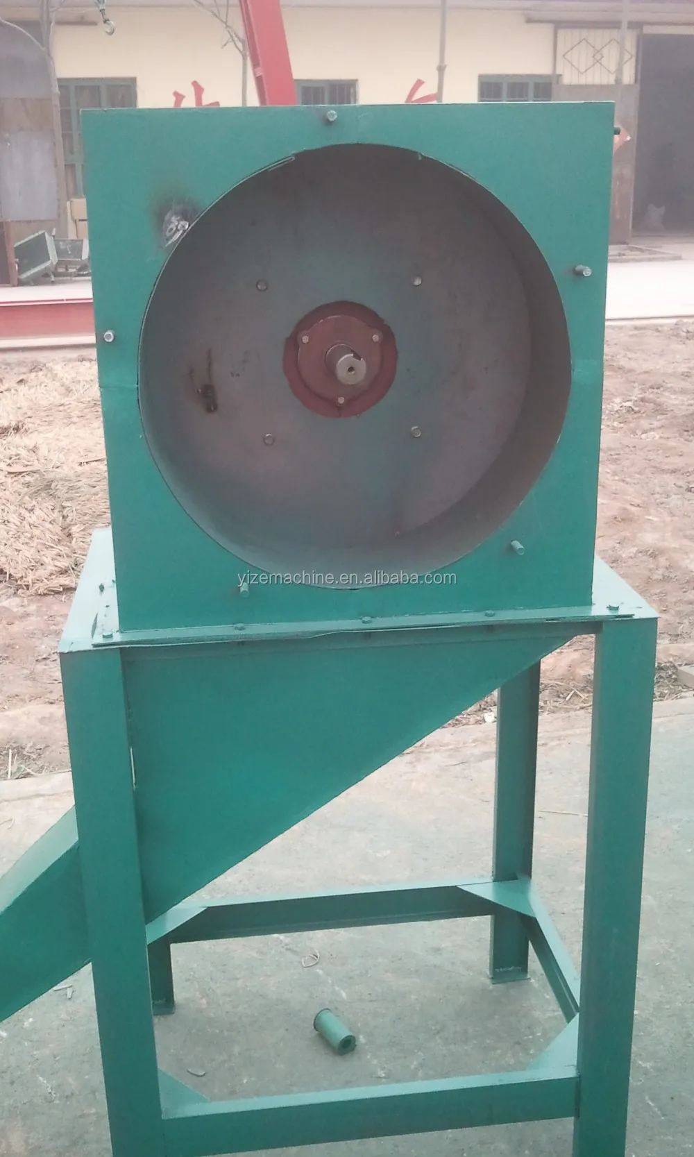 Vertical 1 Ton Stationary Poultry Animal Cattle Feed Grinder Mixer