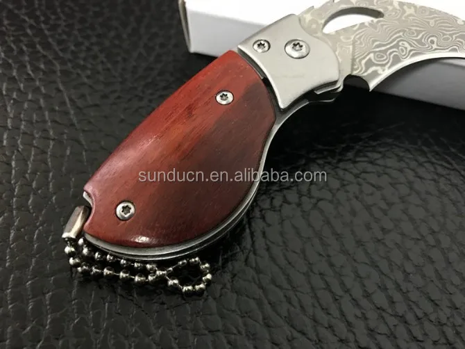 damascus pocket knife