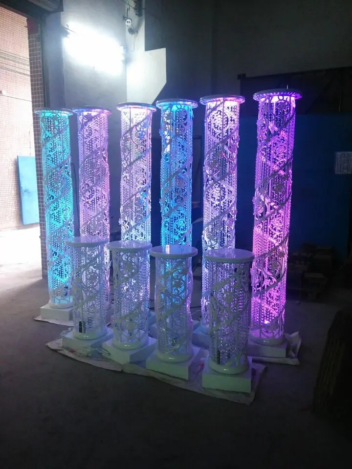 Elegant Tall Round Columns For Wedding Decoration,Hanging Crystal