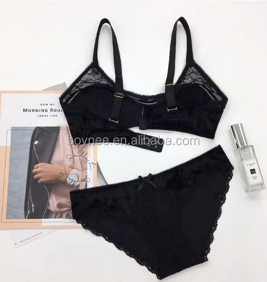 velvet bralette &brief.png