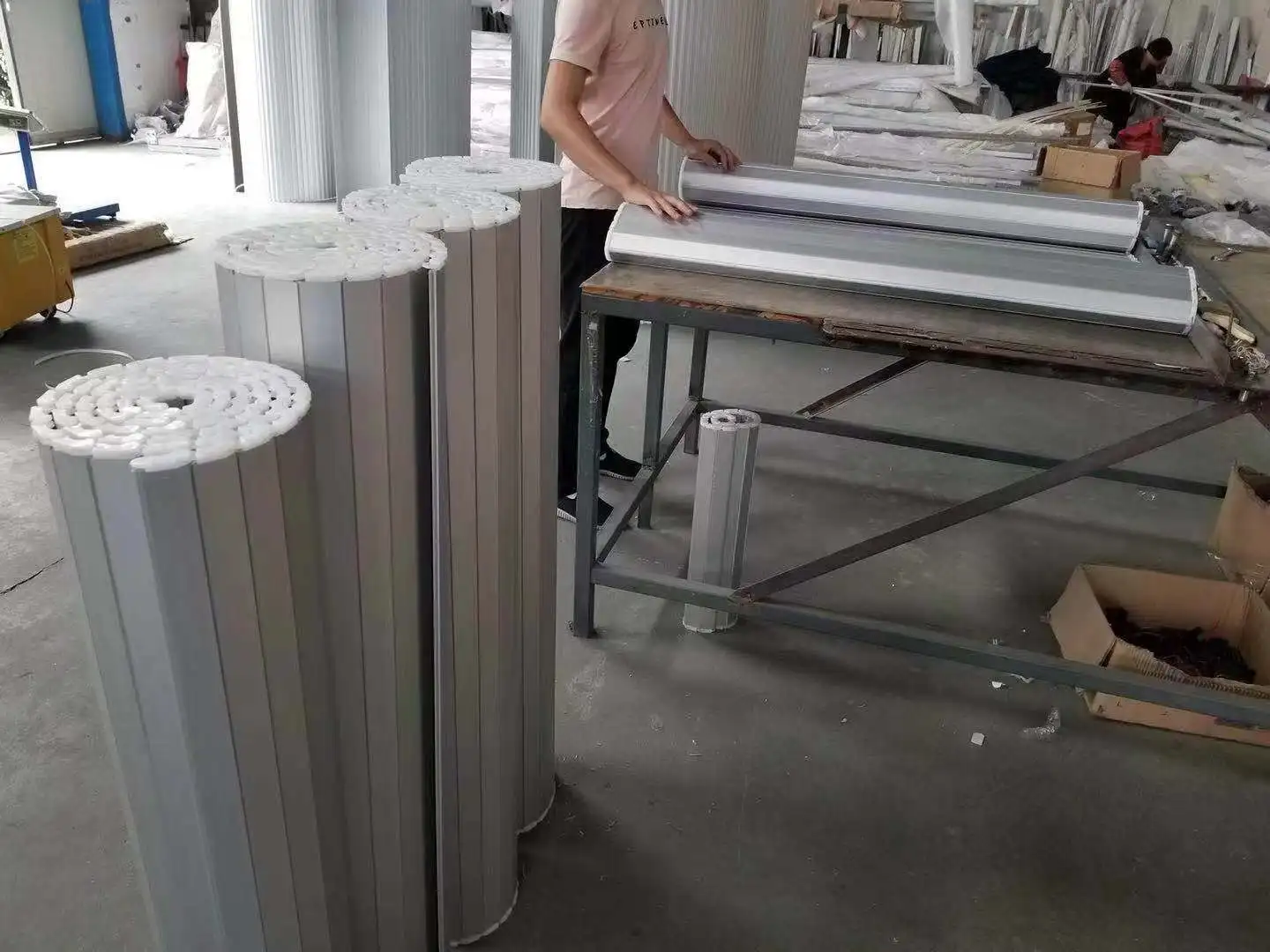 Aluminum vehicle roller shutter door rolling door for fire truck manufacturer .jpg