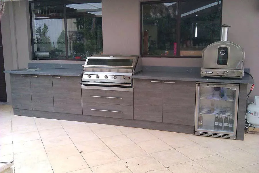 China Supplier Custom Modular Outdoor Bbq Kitchen Cabinet With Glass ...