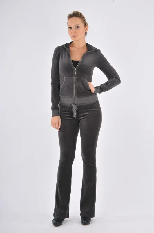It's free shipping made easy Find great deals on eBay for sweat suits. Shop with confidence. Skip to main content. eBay: Buy 1, get 1 20% off. NEW Polo Sweat Suit Ralph Lauren for Men Full Zip Jacket + Sweat Pants 7 Colors. Brand New. $ Estimated delivery Sat, Oct Buy It Now. Free Shipping.