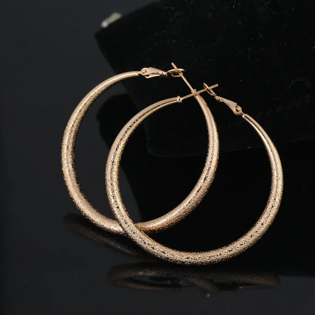 Latest Design Exaggerated Retro Frosted Large 18K Gold Plated Hoop Earrings For Women