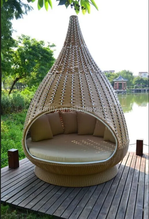 2014 Latest Design Modern Wicker Rattan Nest Bed Outdoor Furniture