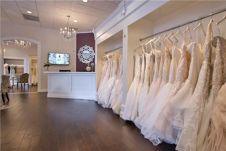 Commercial Retail Boutique Store Decoration Of Wedding Dresses Shop