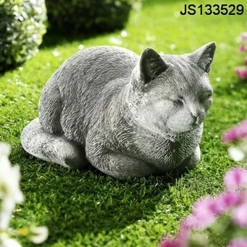 resin cat garden statue