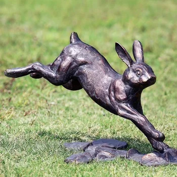 840 Koleksi Gambar Hewan Yang Melompat HD